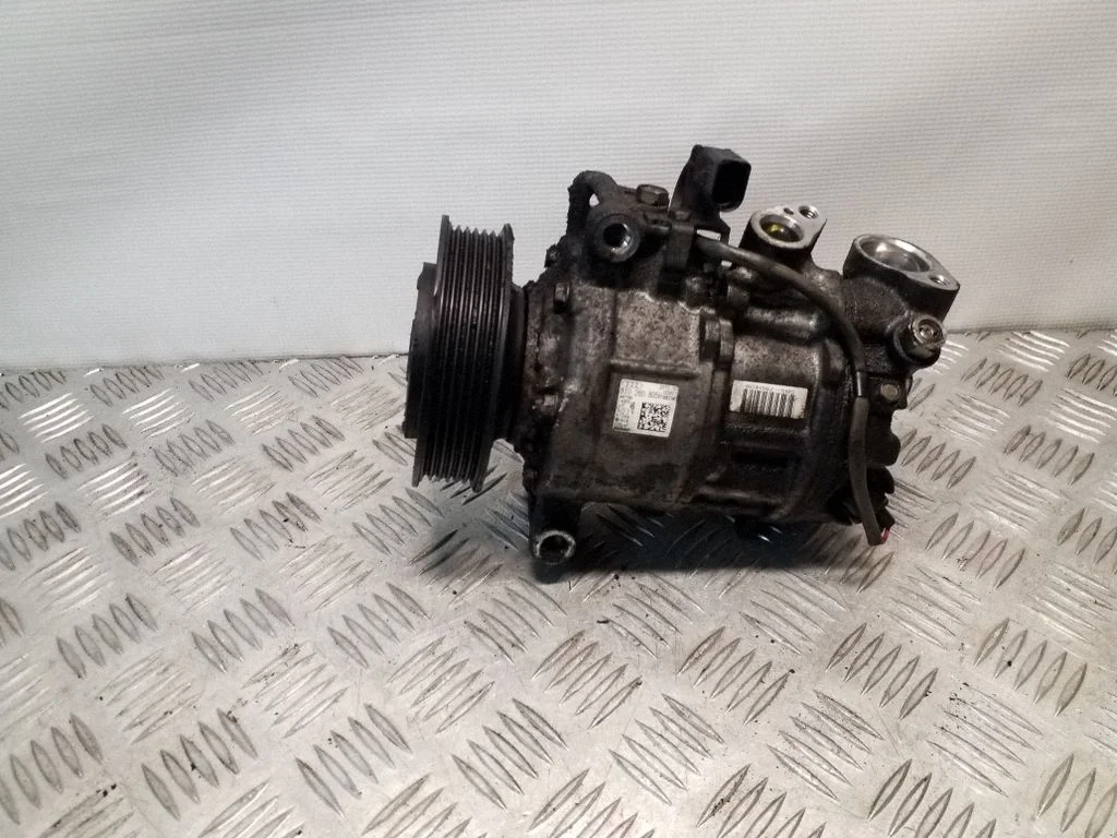 Air conditioning (A/C) compressor (pump) 8T0260805H