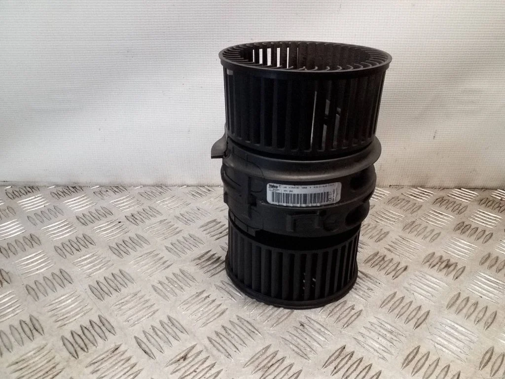 Heater fan/blower L09N109416C