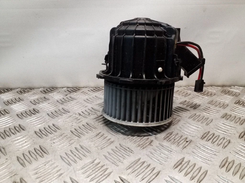 Heater fan/blower