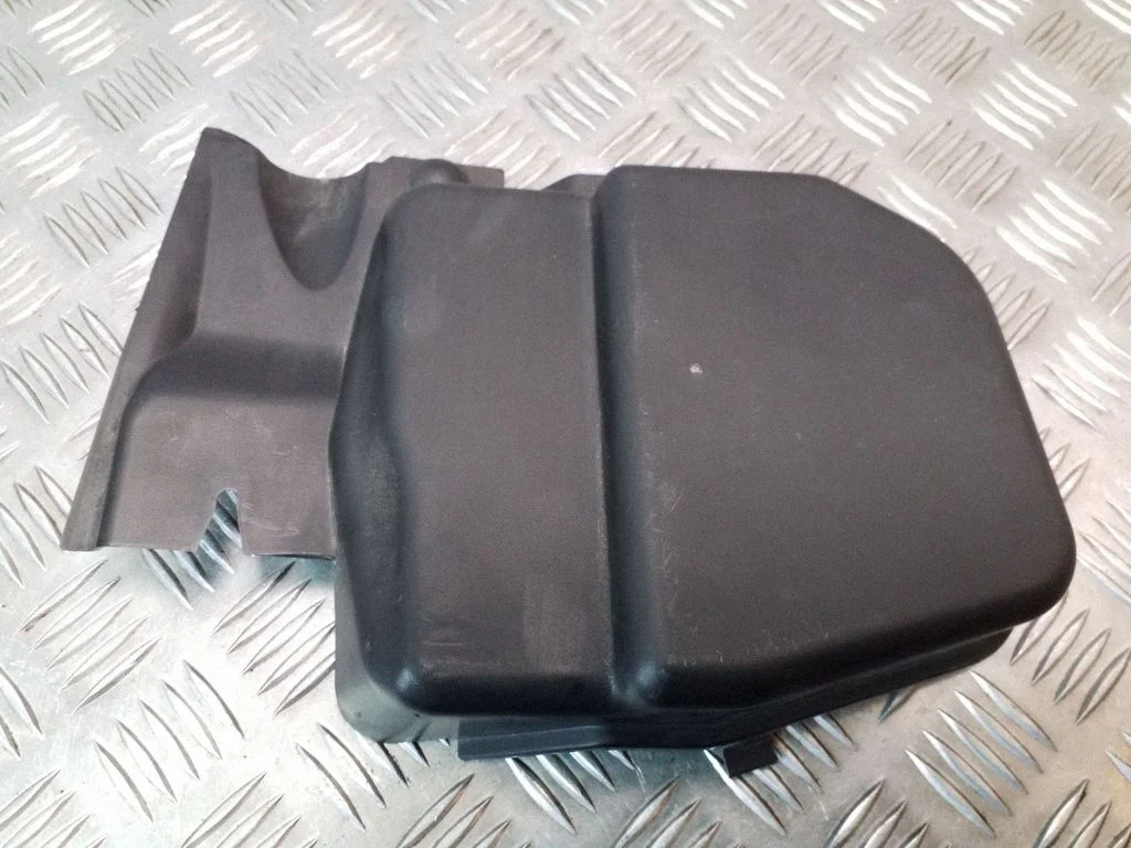 Oro mikrofiltro dangtelis