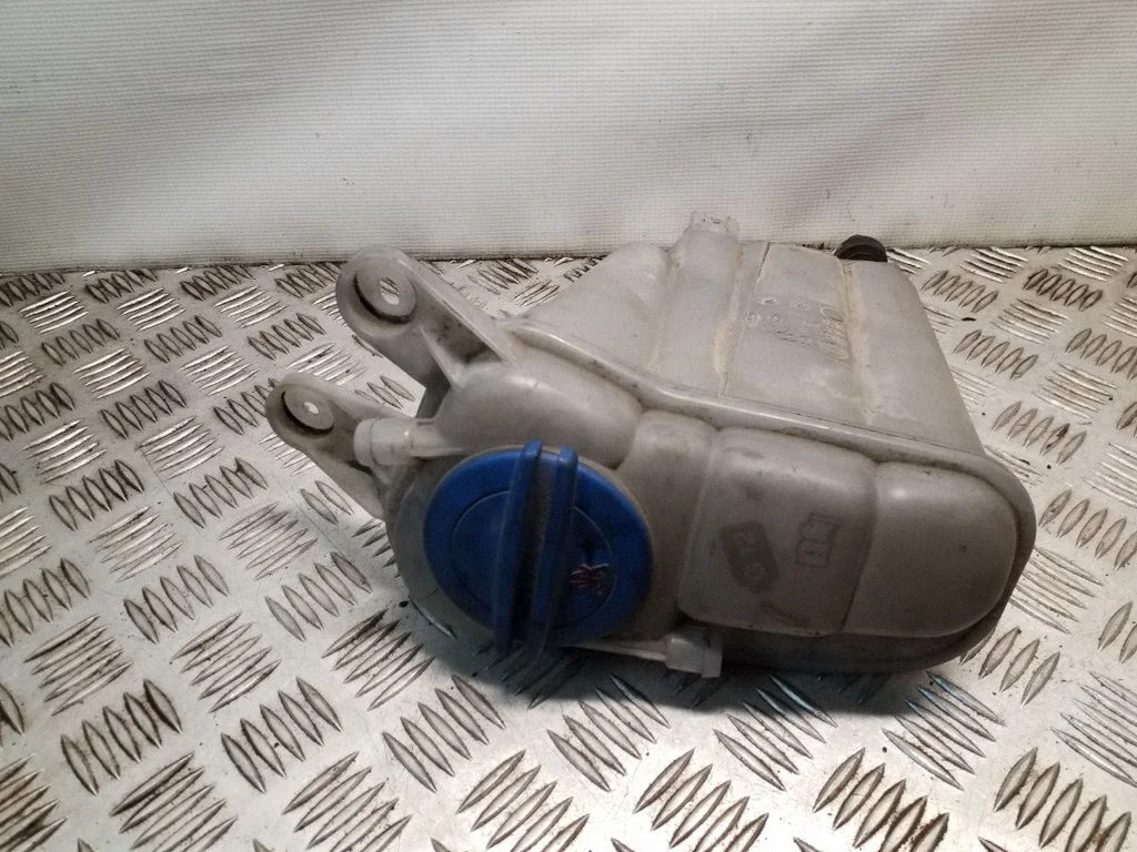 Coolant expansion tank/reservoir – Audi A5 Sportback 8TA (2009-2016)