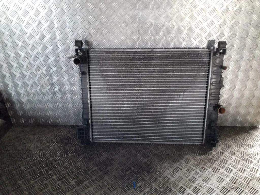 Jahutusvedeliku radiaator 623210
