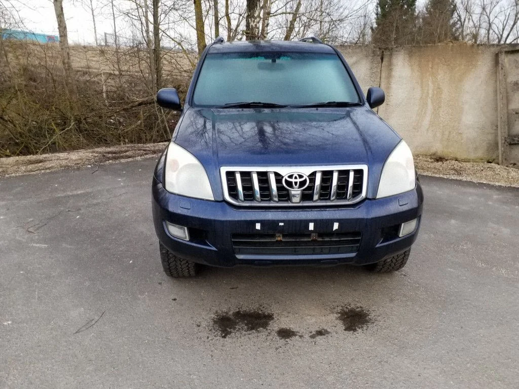 Toyota Land Cruiser