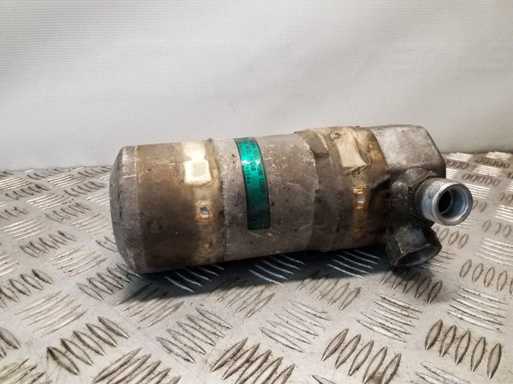Air conditioning (A/C) air dryer 4A0820193AB