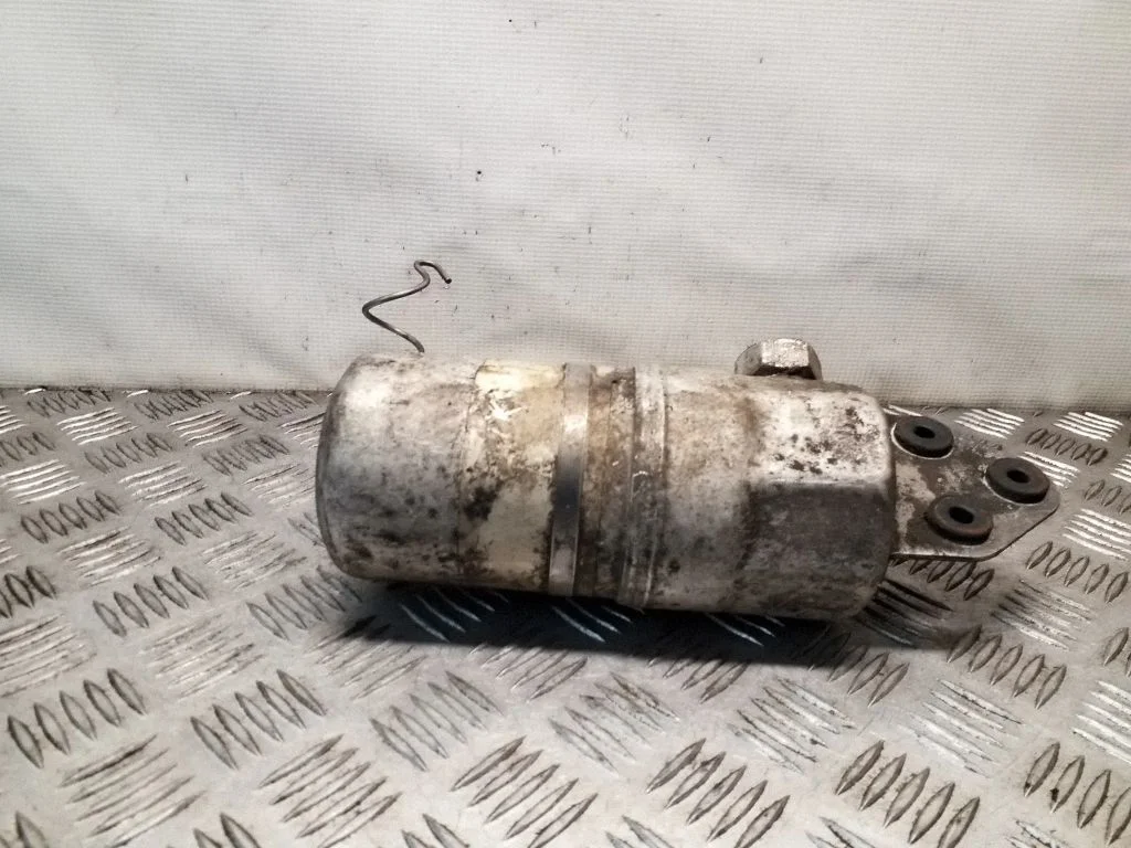 Air conditioning (A/C) air dryer – Volkswagen Passat B5 (1997-2000)