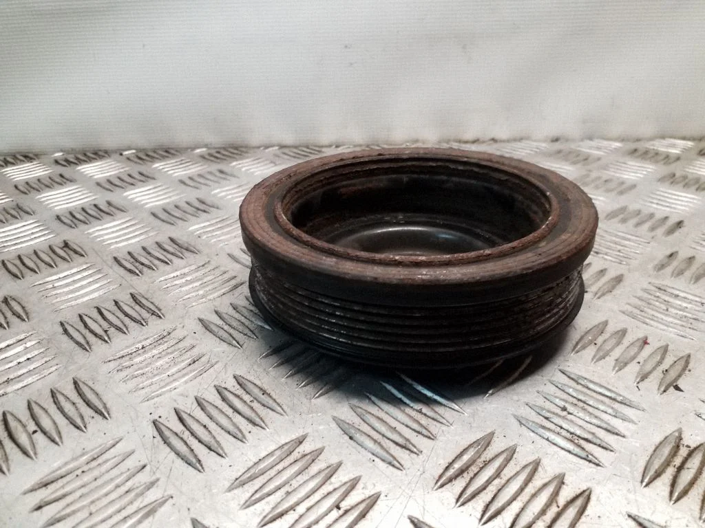 Crankshaft pulley 038105243M