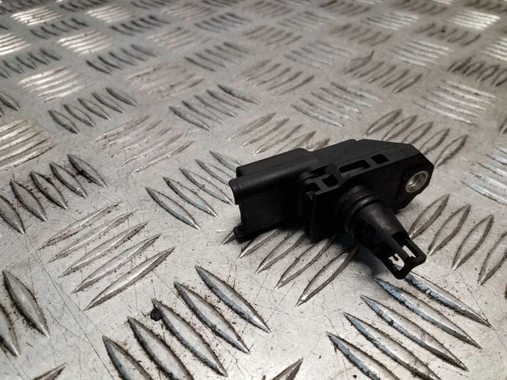 Air pressure sensor 9675541980