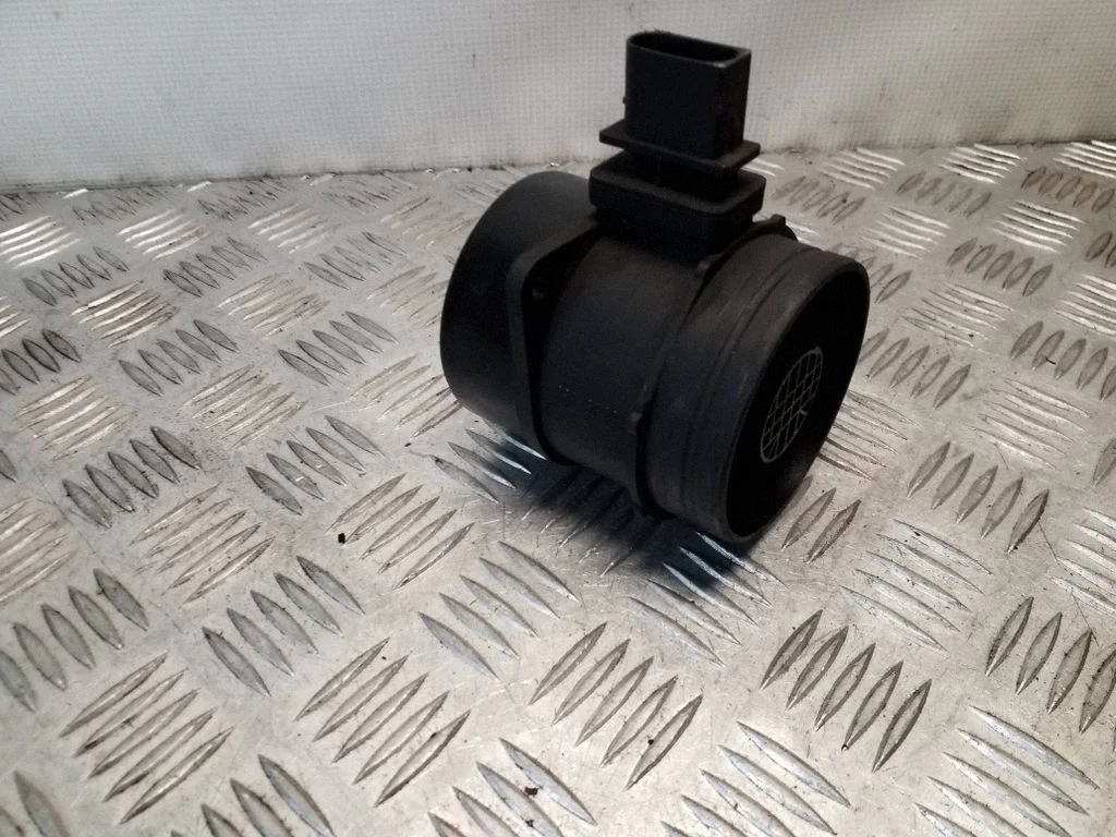 Mass air flow meter 0281002656