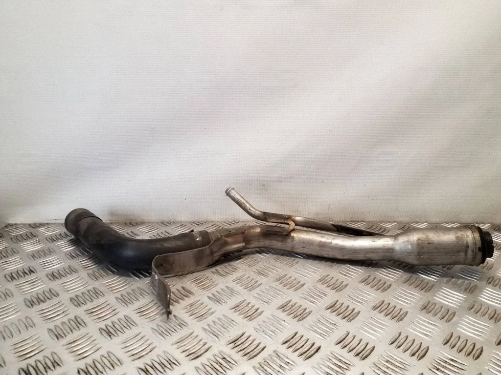 Fuel tank filler neck pipe YC159047BD