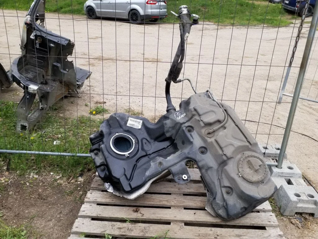 Fuel tank – Audi A5 Sportback 8TA (2009-2016)