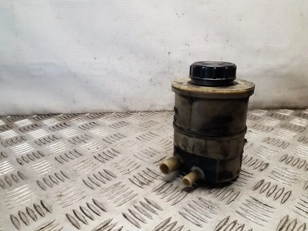 Roolivõimendi vedelikupaak 770795347