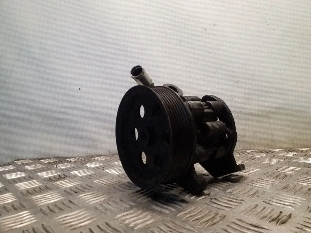 Pompa wspomagania 04891667AA