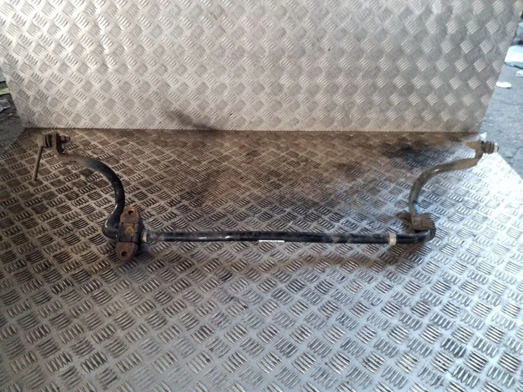 Front anti-roll bar/sway bar
