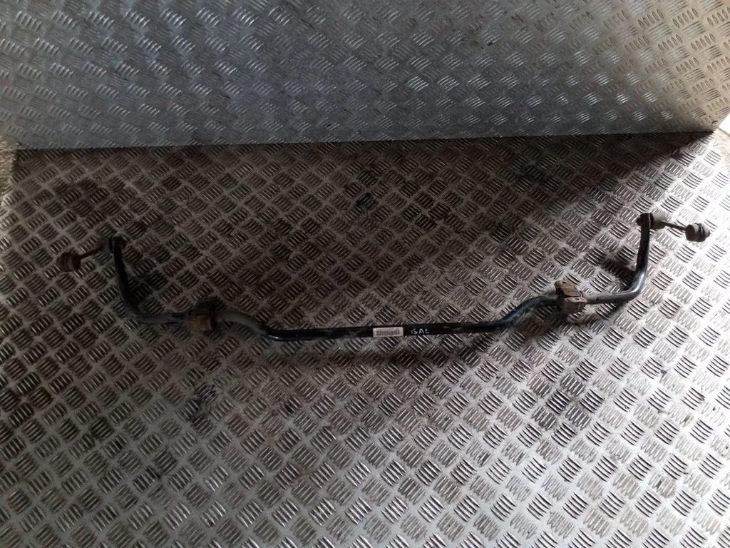 Aizmugurējais stabilizators 1K0511305DT