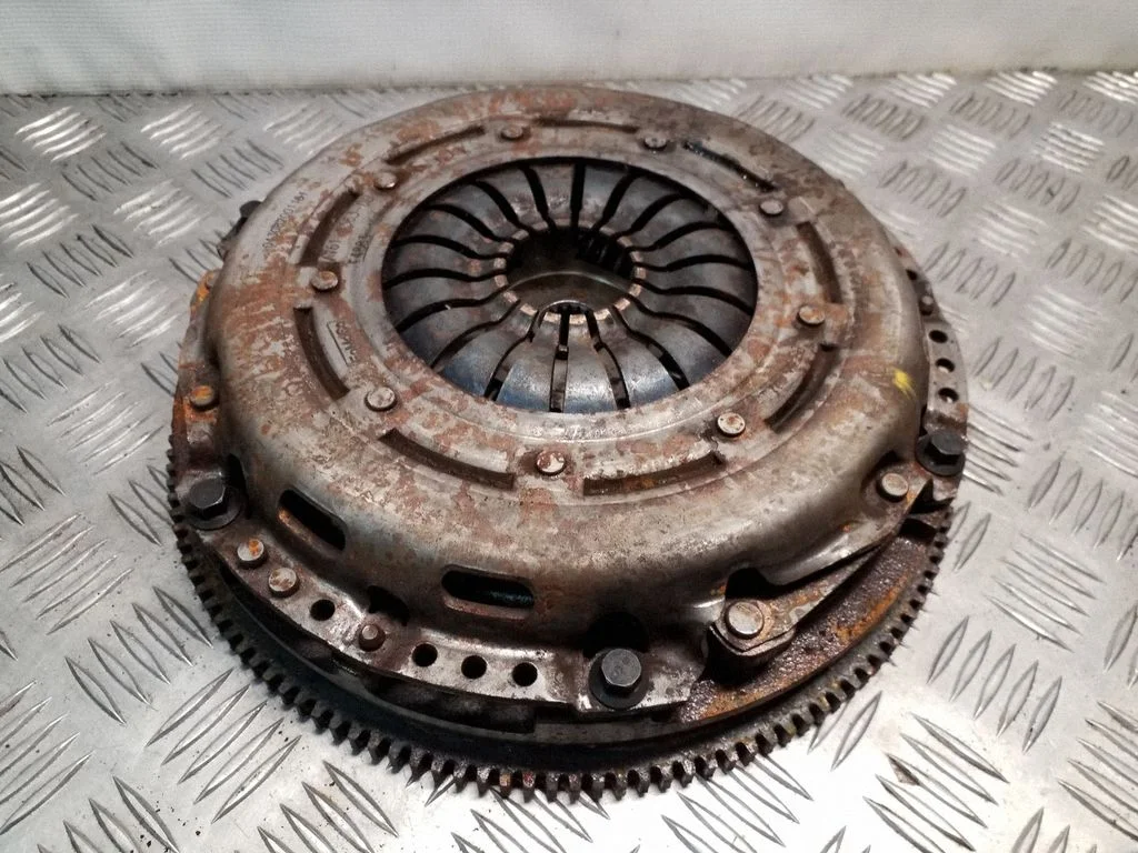 Clutch set kit AV616375AB