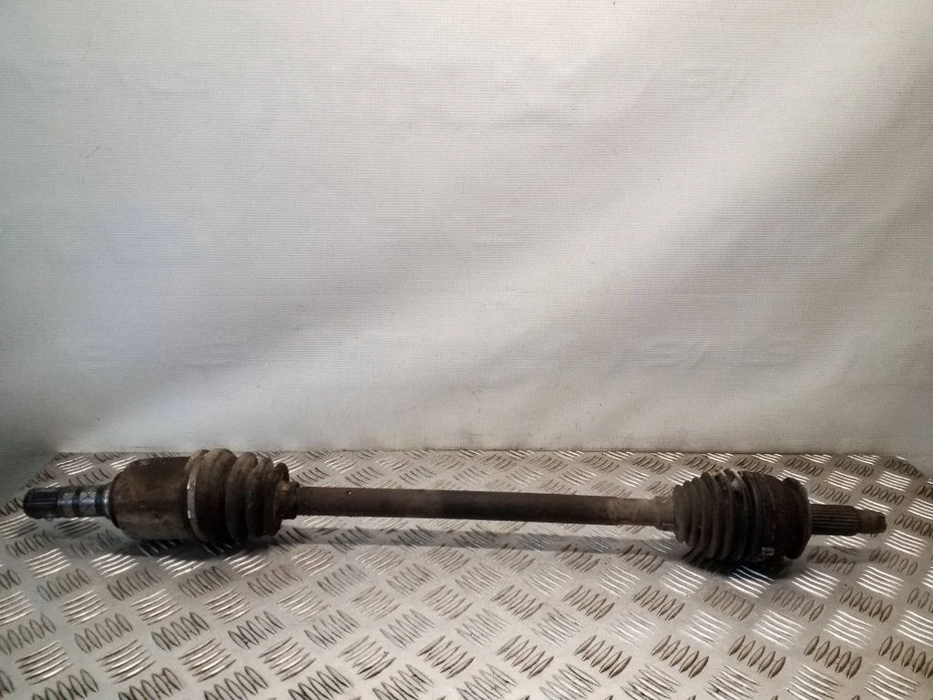 Front driveshaft – right