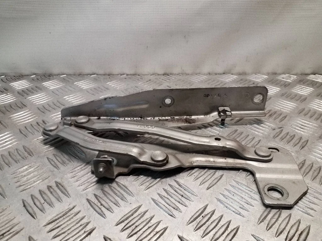 Mootorikapoti hinged – vasak