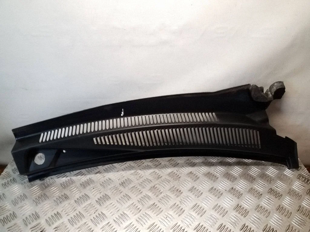 Wiper trim 55156852AF