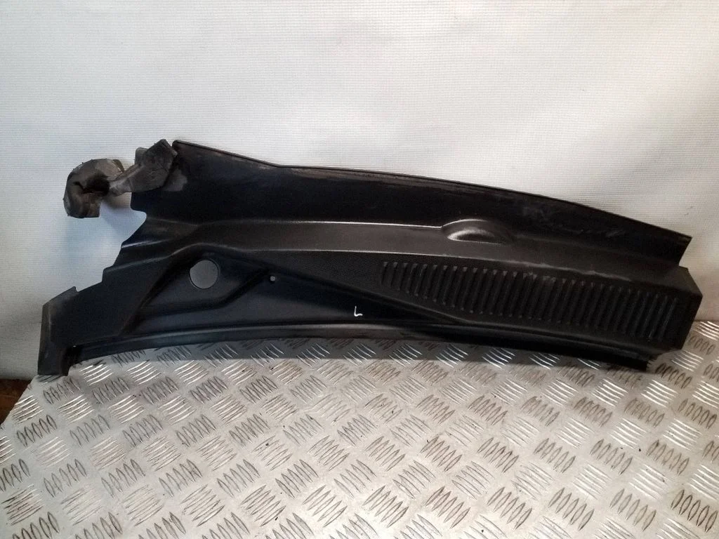 Wiper trim 55156853AF