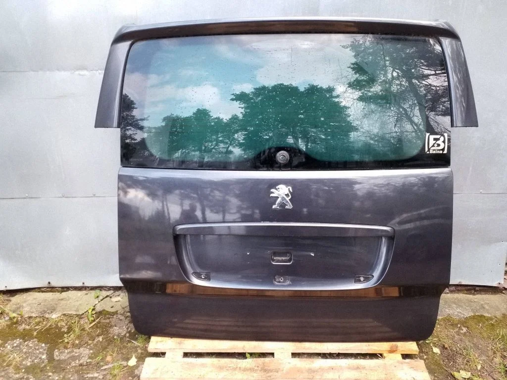 Tailgate/trunk/boot lid