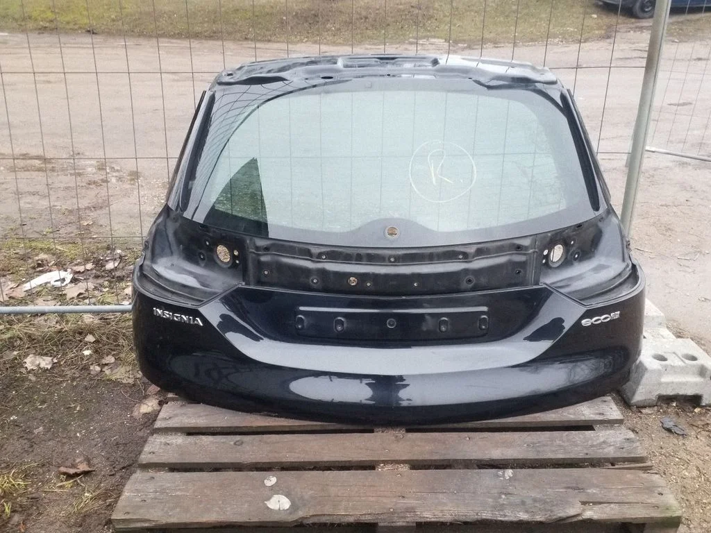 Tailgate/trunk/boot lid