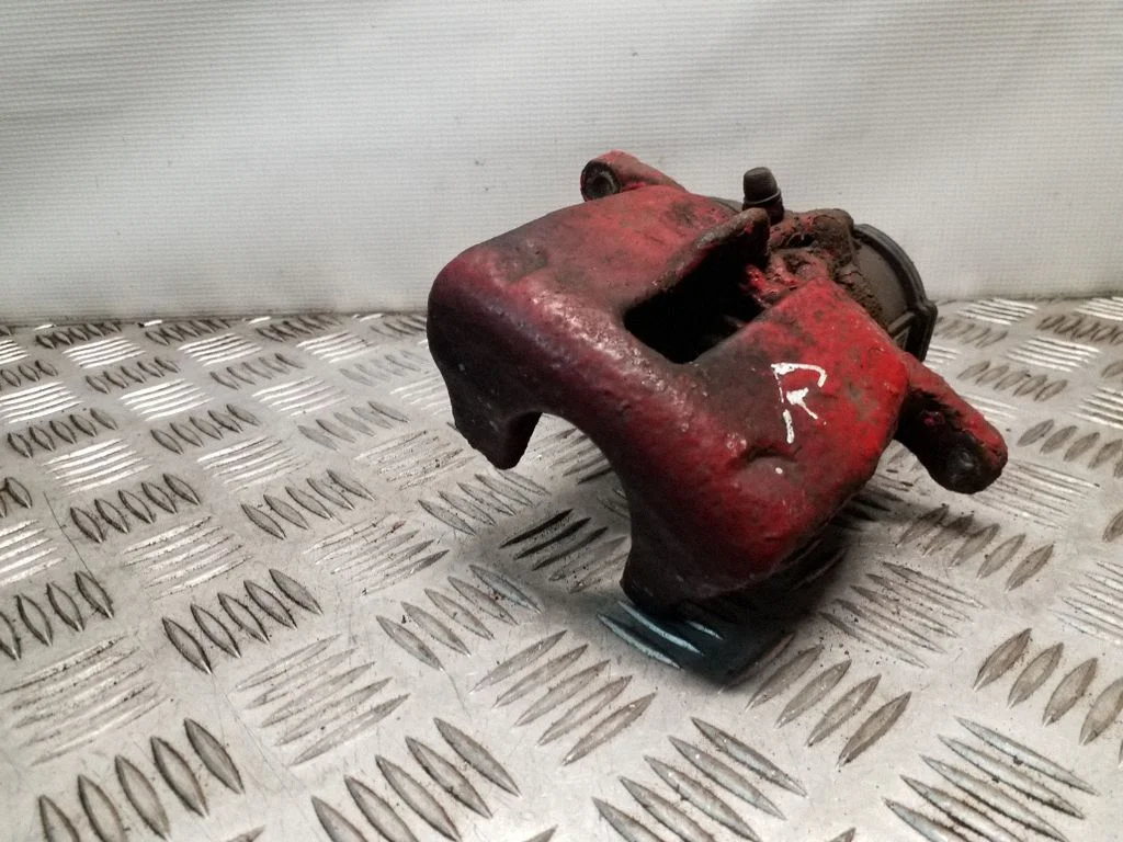 Rear brake caliper 32347485B