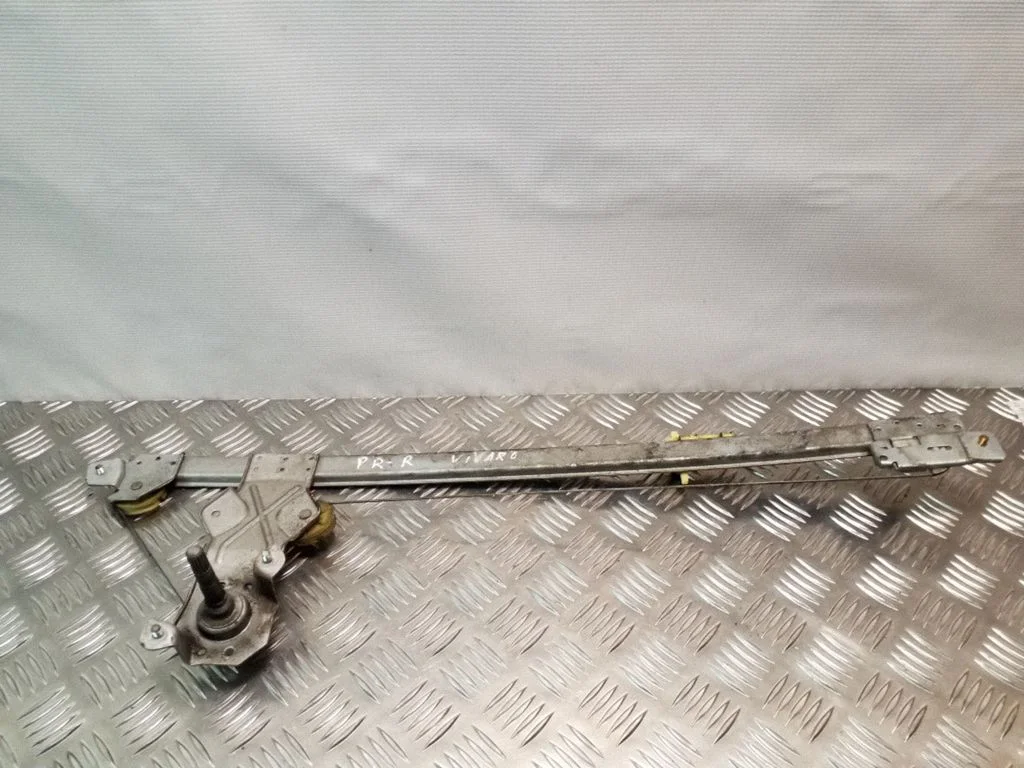 Mechaninis priekinio lango pakėlimo mechanizmas