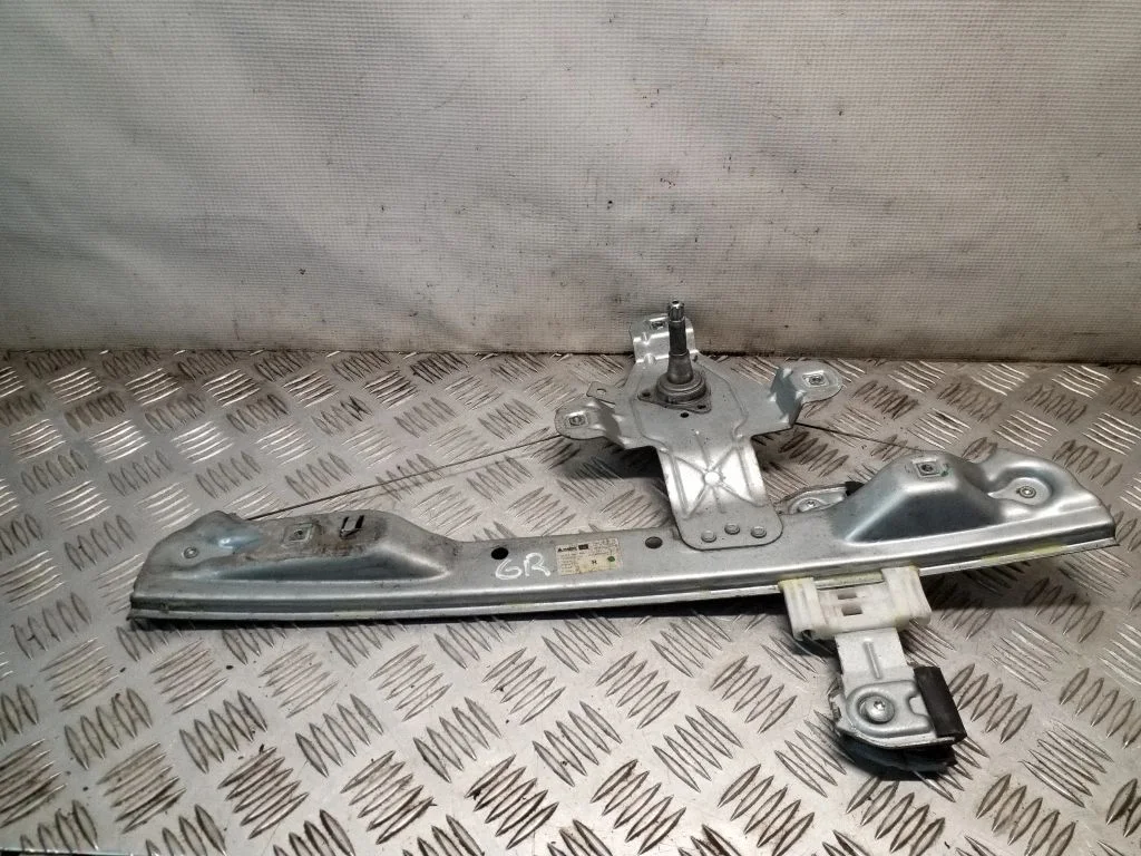 Aizmugurējā loga mehāniskais pacēlāja mehānisms 13265805