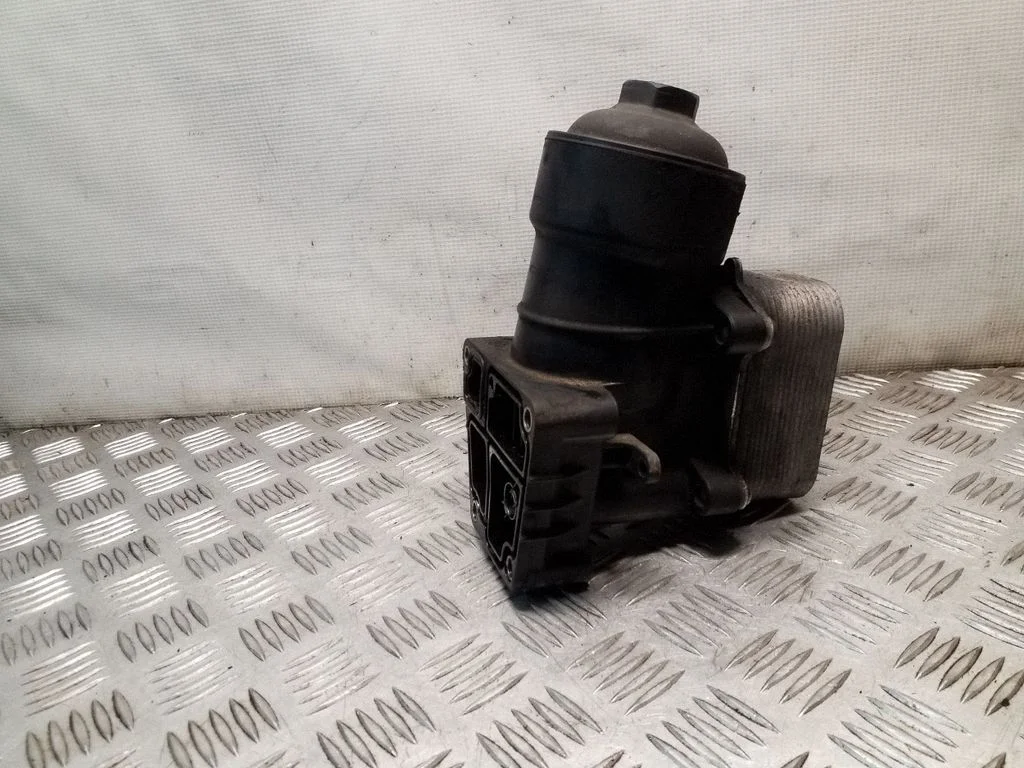 Oil filter mounting bracket – Volkswagen Tiguan (2007-2016)