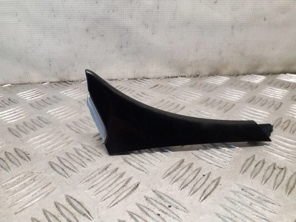 Dashboard glove box trim 22865321