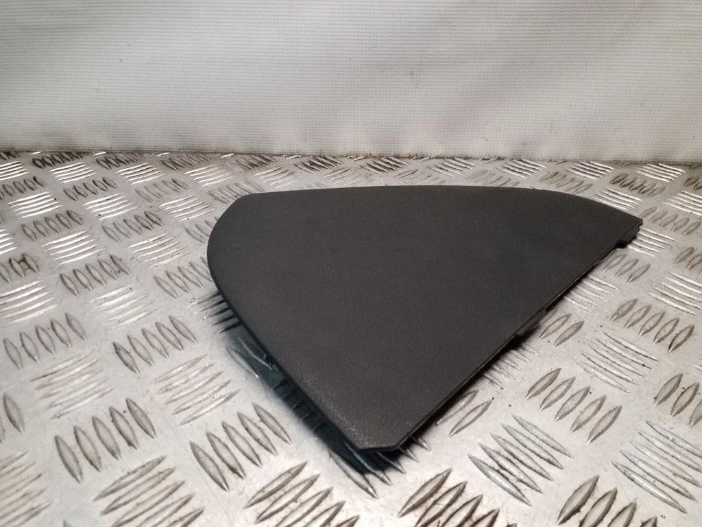 Panel deski rozdzielczej (boczny) – Audi A5 Sportback 8TA (2009-2016)