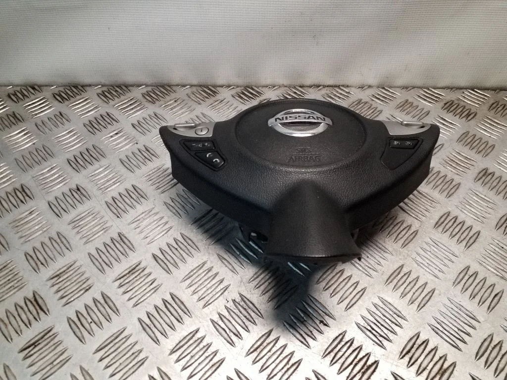 Rooli turvapadi – Nissan Juke I F15 (2010-2018)