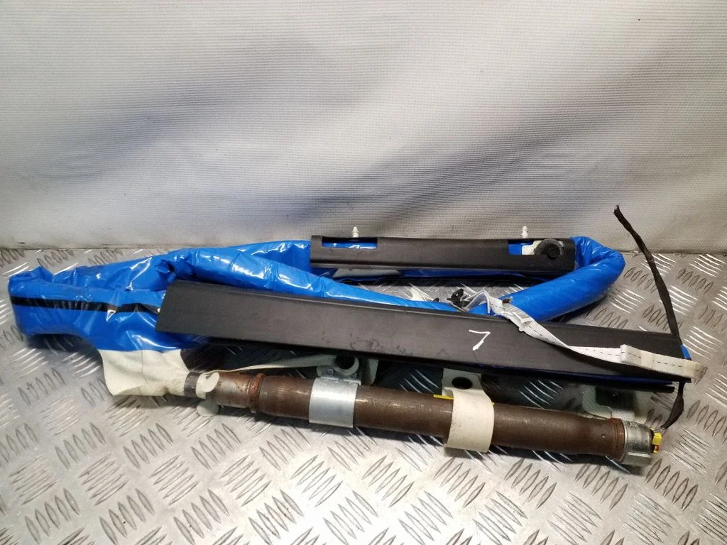 Katuse turvapadi (kardin) 55351259AE