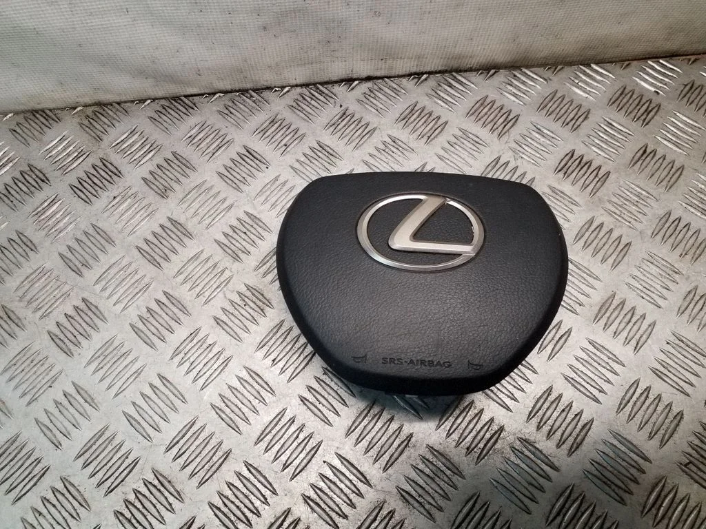 Steering wheel airbag