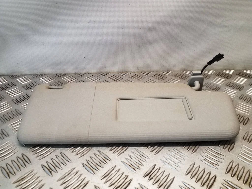 Päikesesirm 1T0857552J