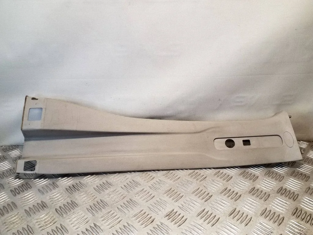 (B) statņa apdare (augšējā) 769135169R