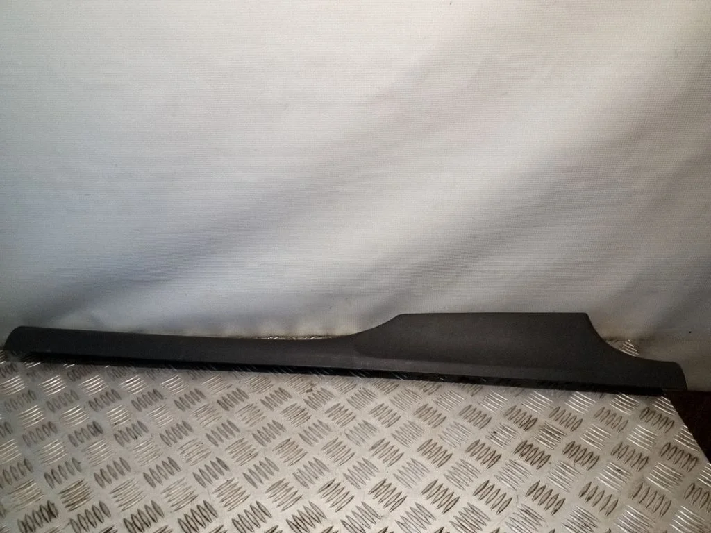 Esilävise kate (sisemine) 8X4853372