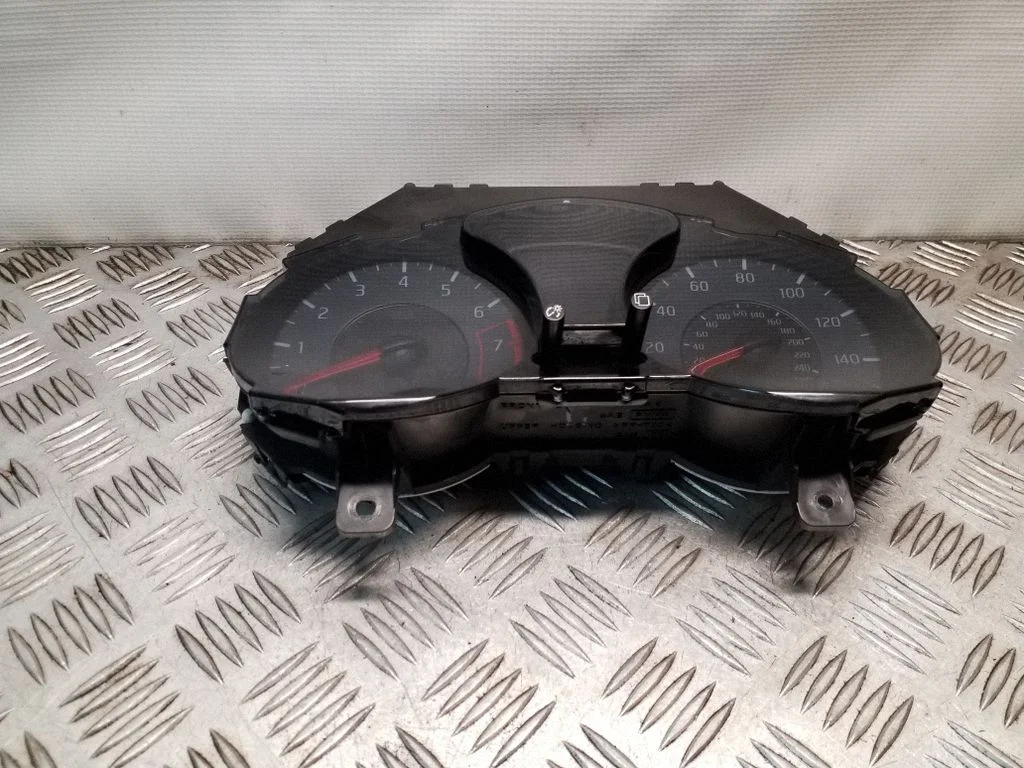 Spidometrs (instrumentu panelis) BX81B