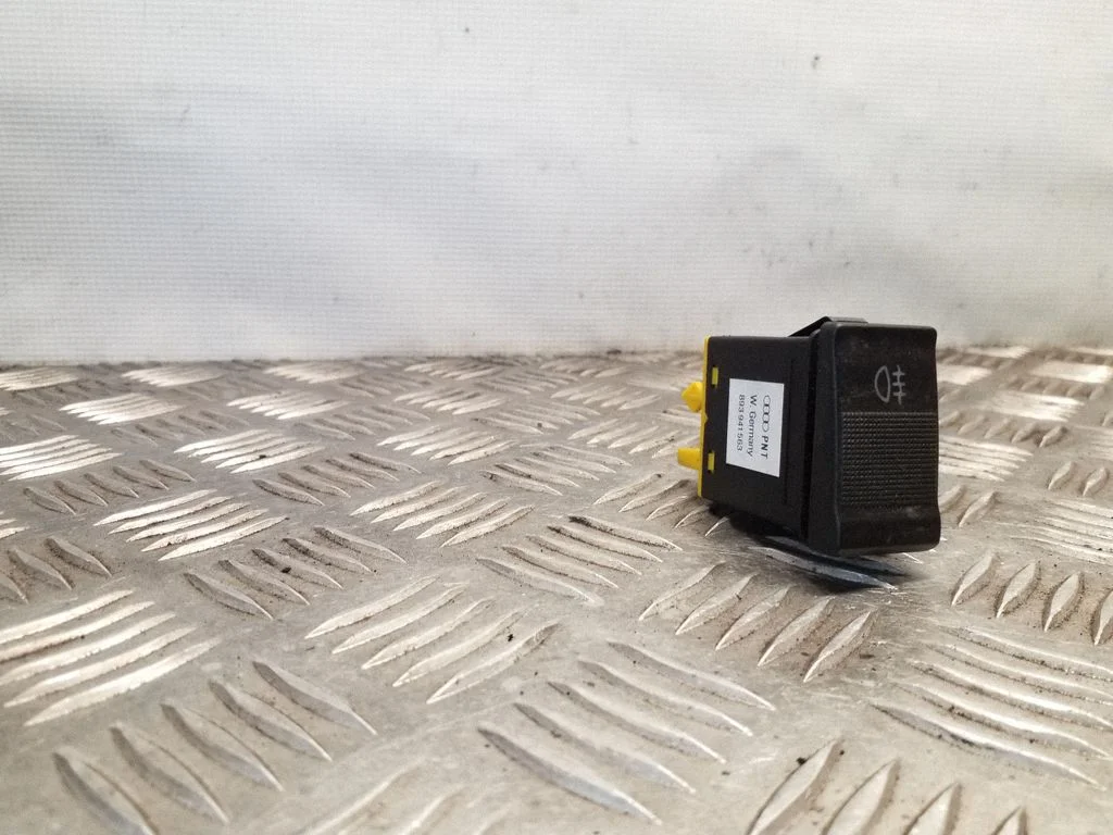 Miglas lukturu slēdzis 4A0941563