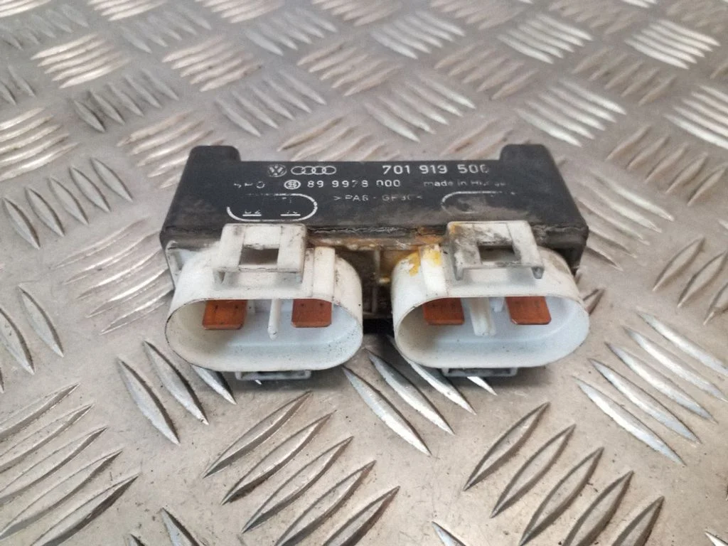 Dzesēšanas ventilatora relejs 701919506