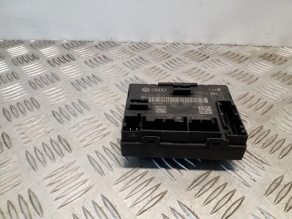 Durų elektronikos valdymo blokas
