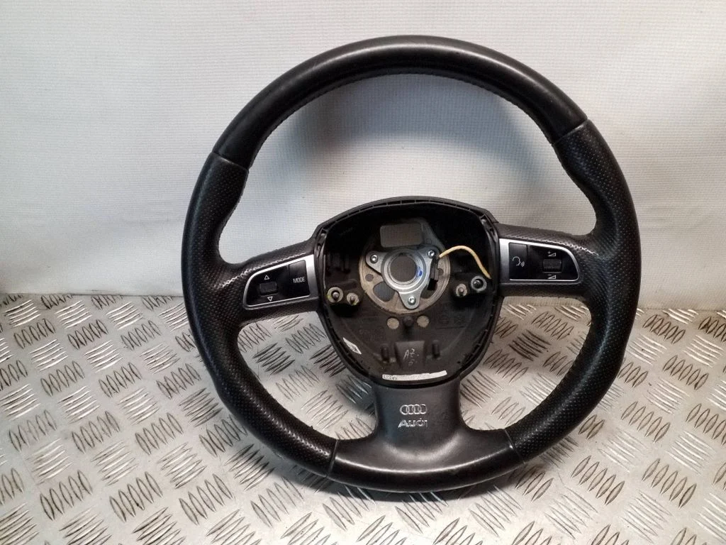 Kierownica 8R0419091F