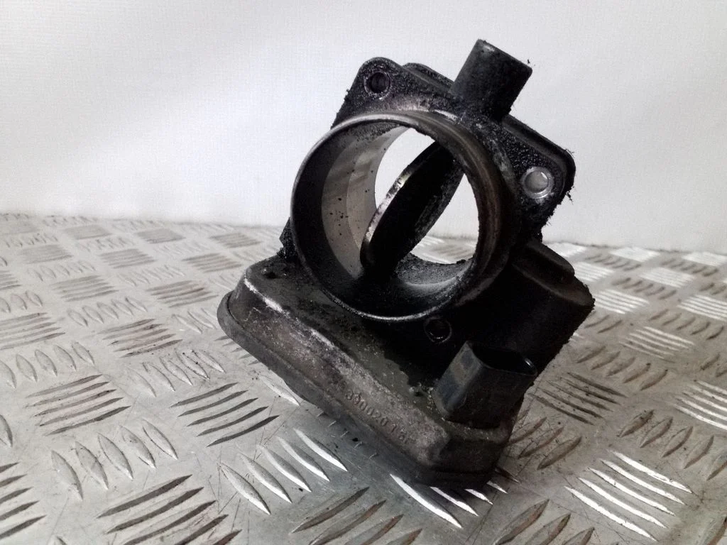 Throttle valve 39002015F