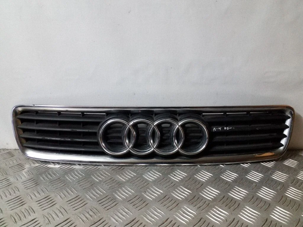 Front grill – Audi A4 S4 B5 8D (1999-2000)
