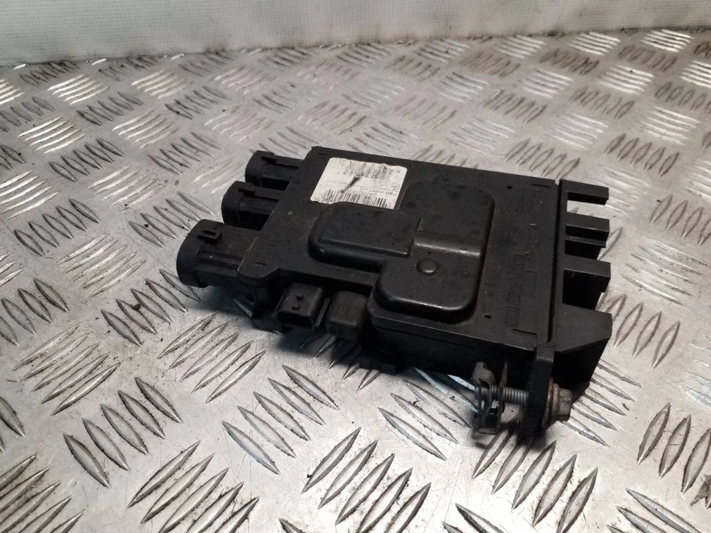 Positive wiring loom – Renault Trafic III (X82) (2014-)