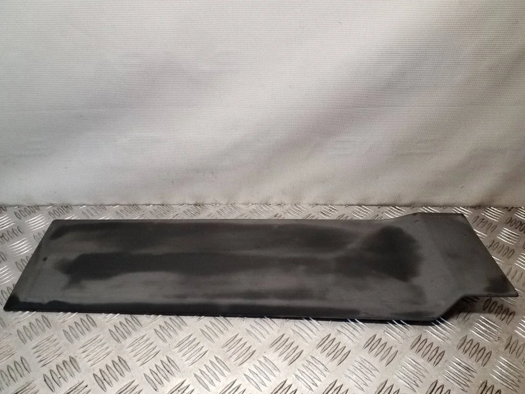 Tagaukse liist (mold) 05182578AA