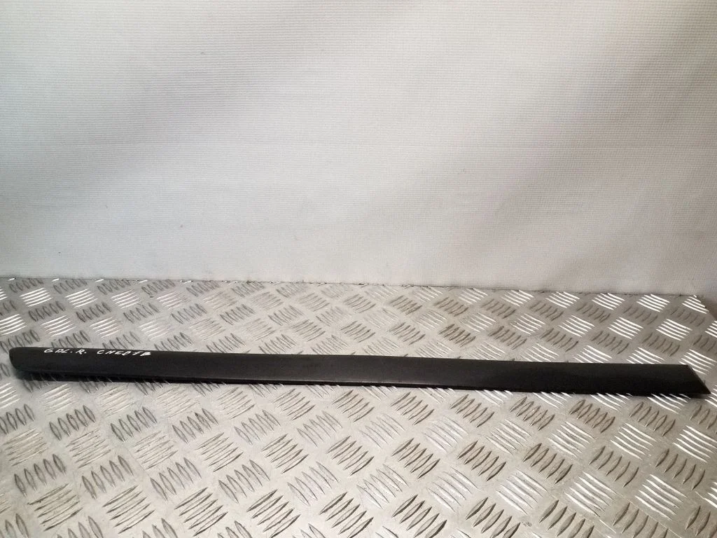 Listwa drzwi tylnych 1Z0853753D