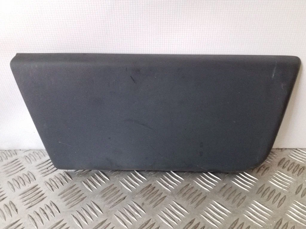 Esiukse liist (mold) 1305776070