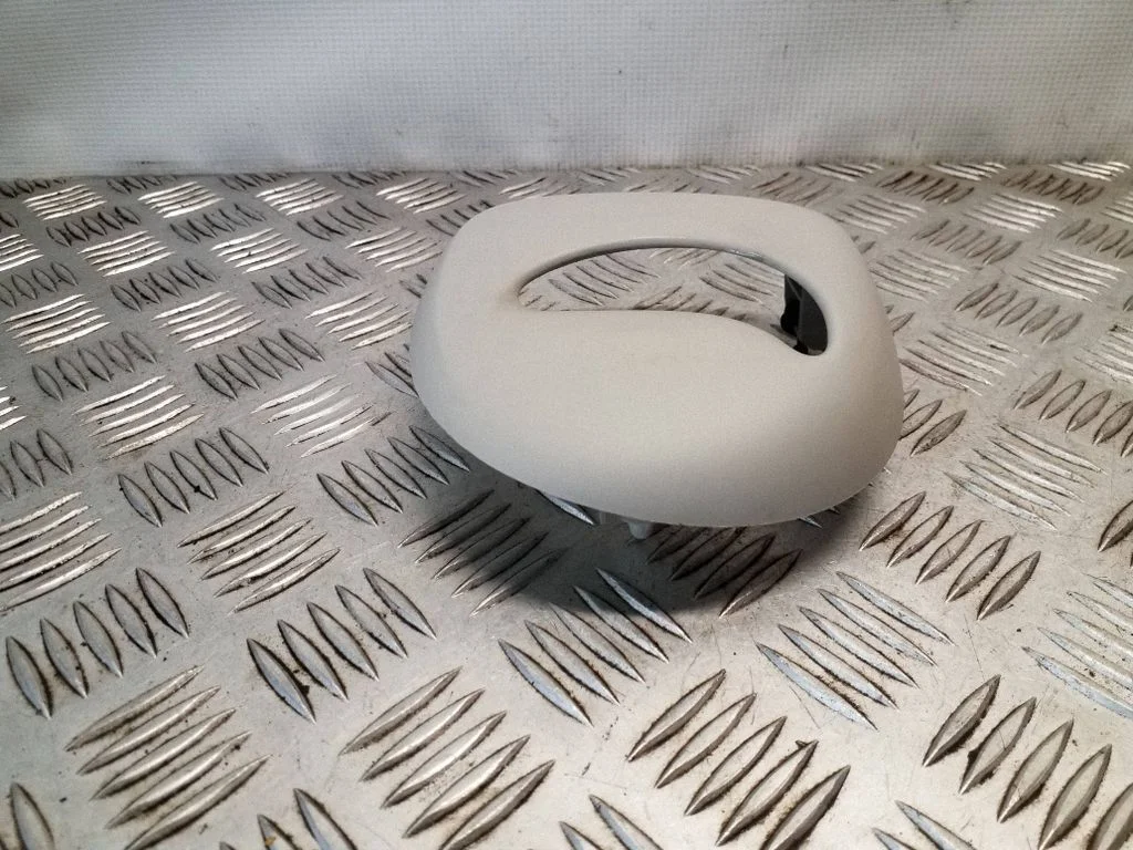Muu salongiosa 1T0867071C