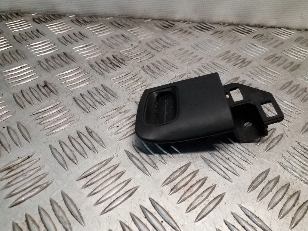 Cita paneļa detaļa 8K2905219A